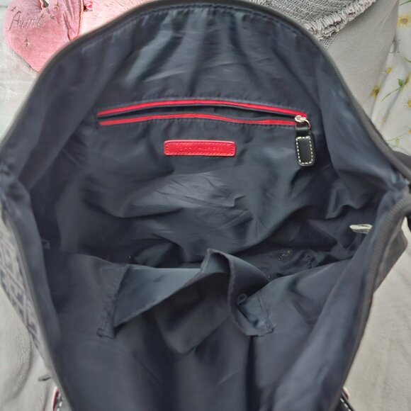 Pocketbook - Picture 2 of 2